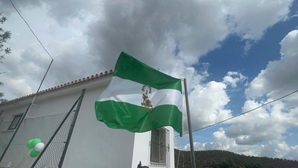 Andalucía en el CPR Salvador Rueda Bandera Andalucía